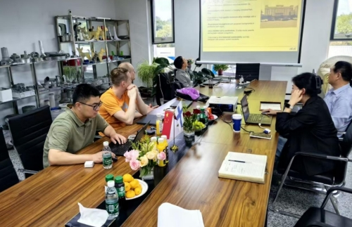 Rongbao has conducted in-depth technical exchanges with ABB, a global technology leader